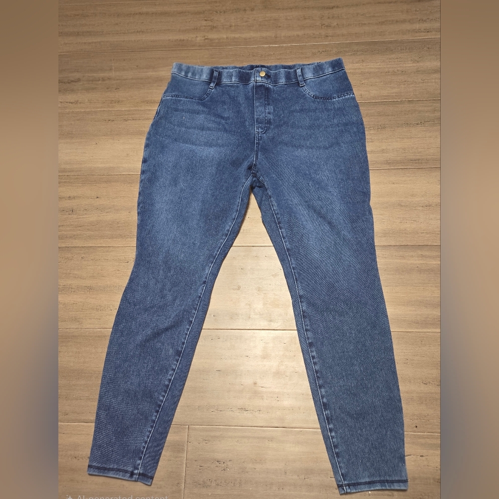 Time and Tru Women's Skinny Jeans in Blue